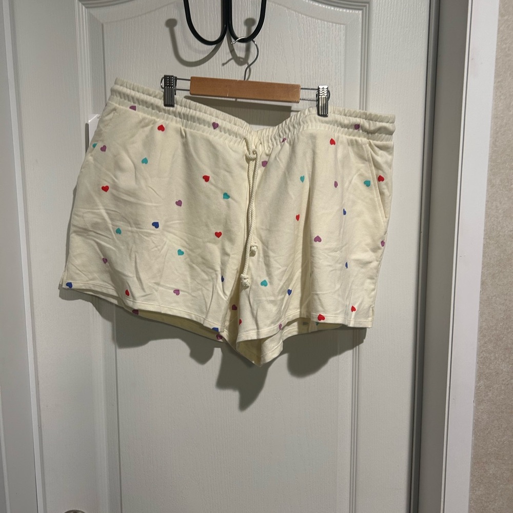 Wildfox hearts shorts XXL NWT $160